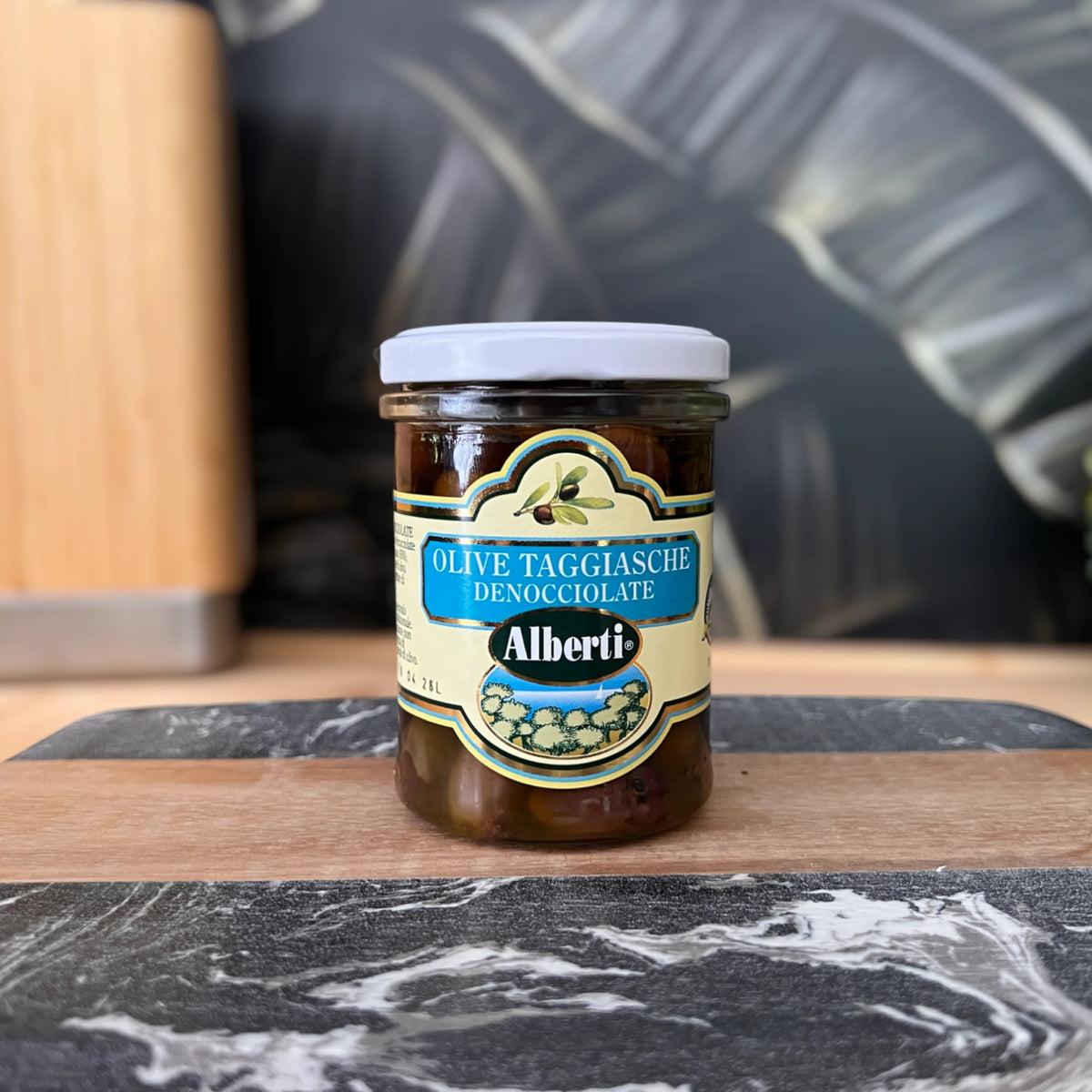 Olives Taggiasche — Épicerie italienne Il Passaggio